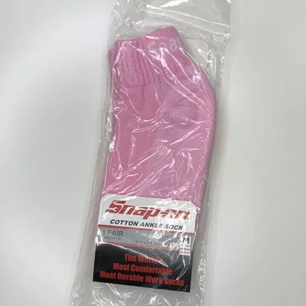 Brand new Snap on Tools Pink Ankle Socks Medium